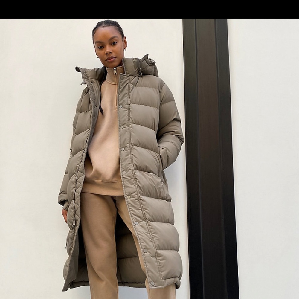ARITZIA PUFF MID COAT color- TAUPE